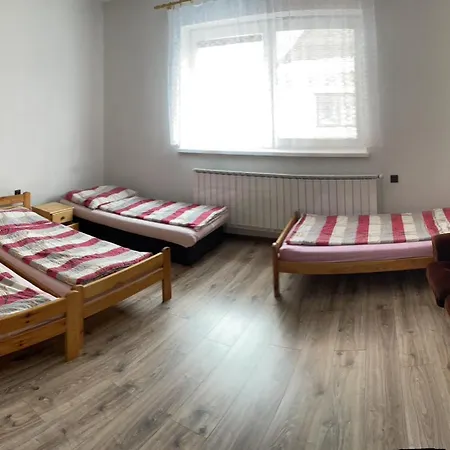 Privatsalatin בית אירוח